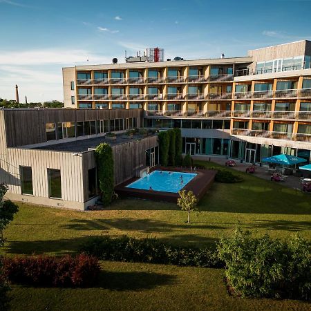 Georg Ots Spa Hotel Kuressaare Exterior foto