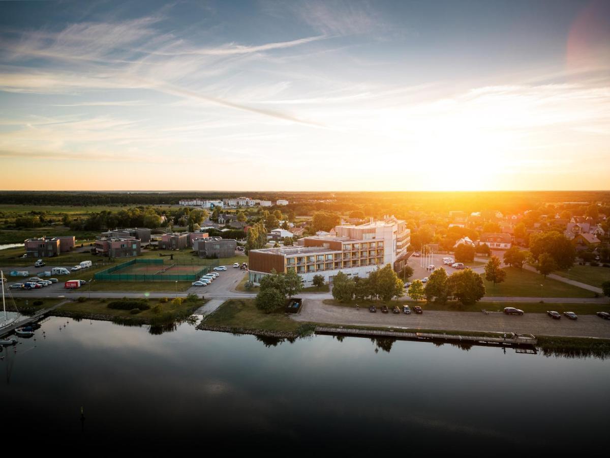 Georg Ots Spa Hotel Kuressaare Exterior foto