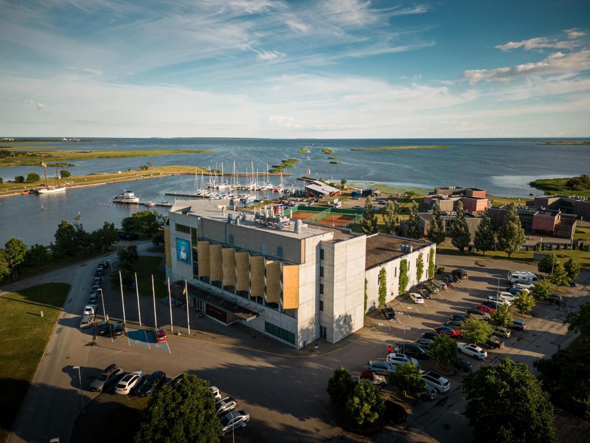 Georg Ots Spa Hotel Kuressaare Exterior foto