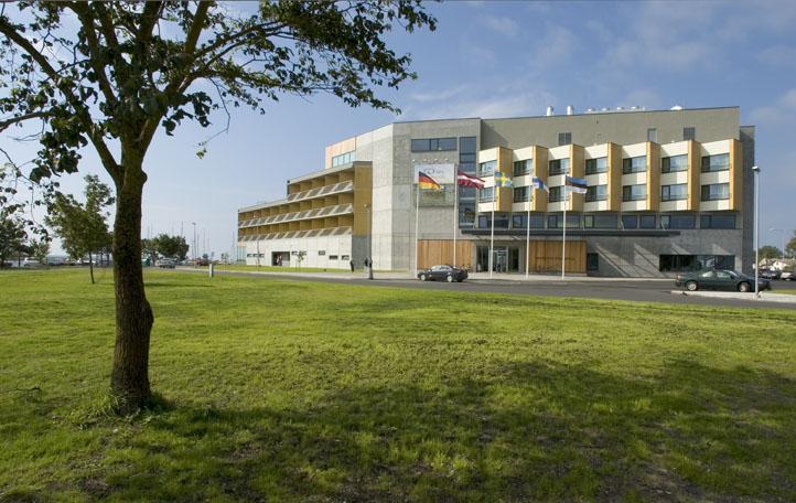 Georg Ots Spa Hotel Kuressaare Exterior foto